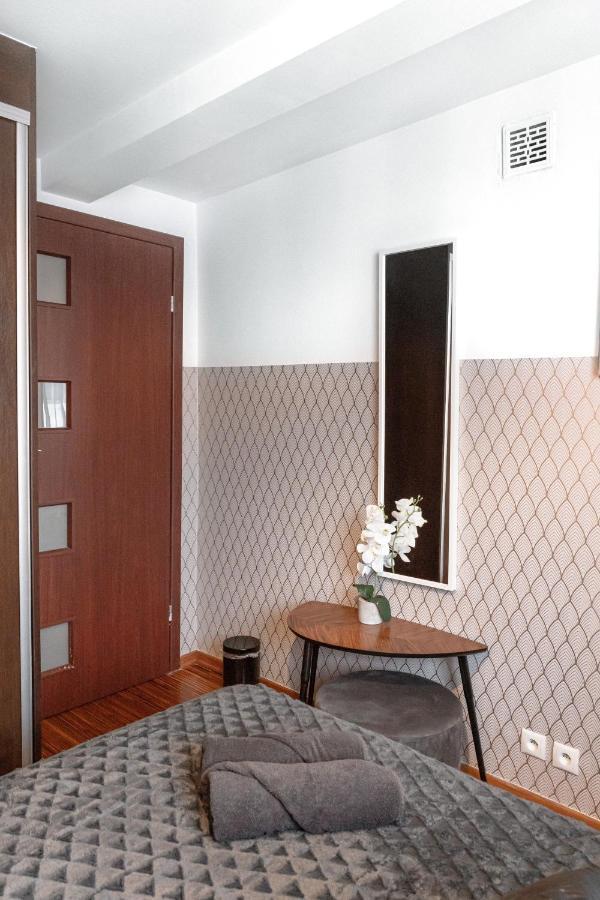 Clicktheflat Piekna Center Apart Rooms Varsóvia Exterior foto